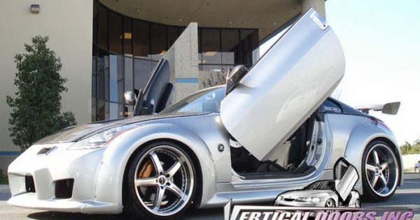 NISSAN 350Z 2003-2009 2DR VERTICAL LAMBO DOORS | Vertical Lambo Doors